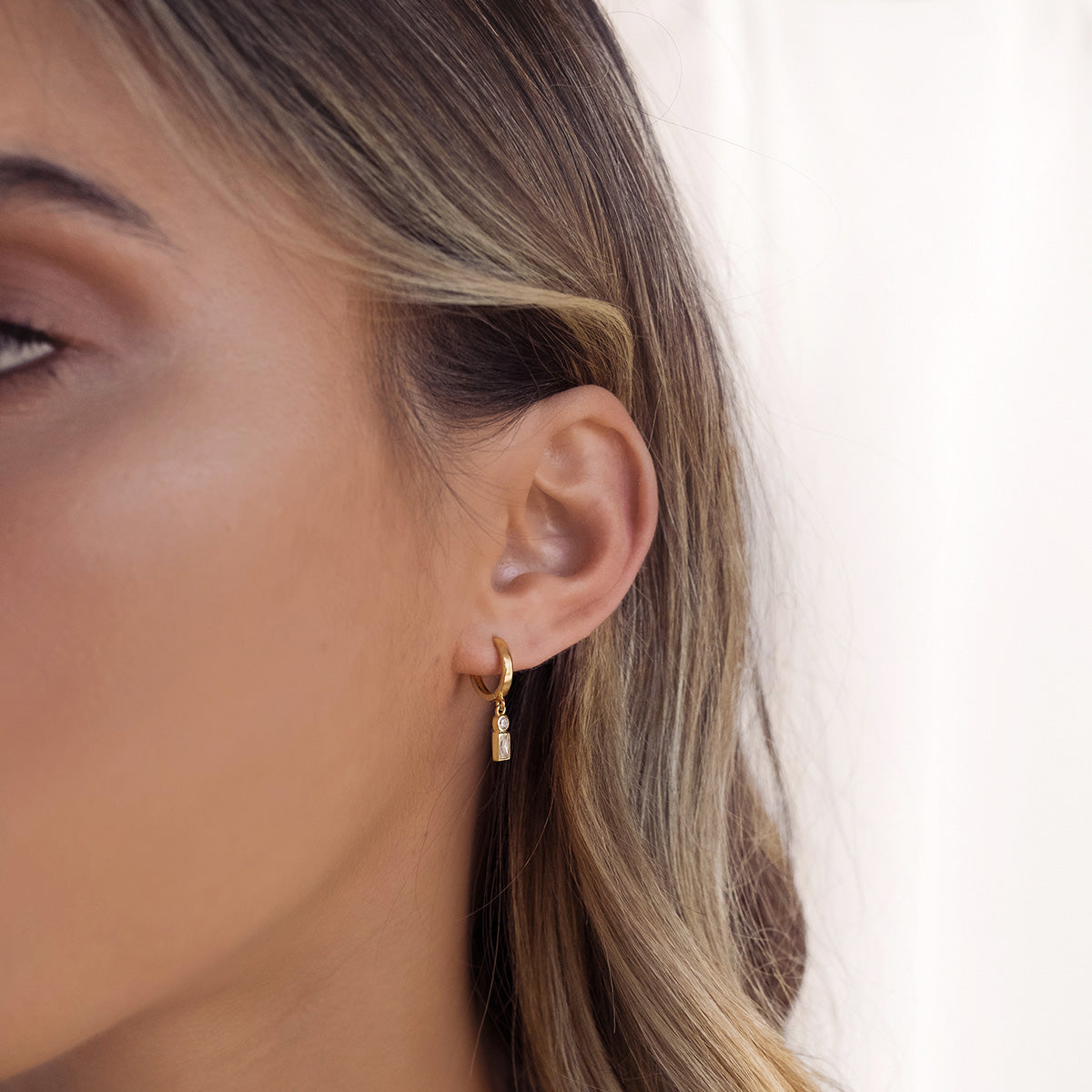 Addison Earrings Gold