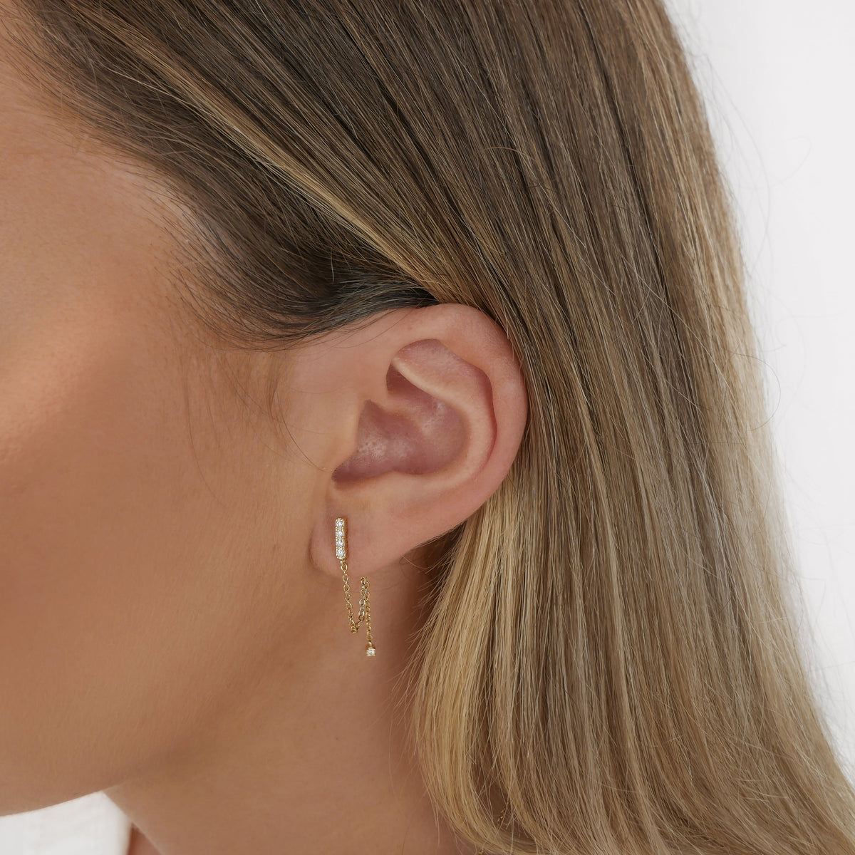 Billie Earring Silver with Zirconia Bar and Drop Chain