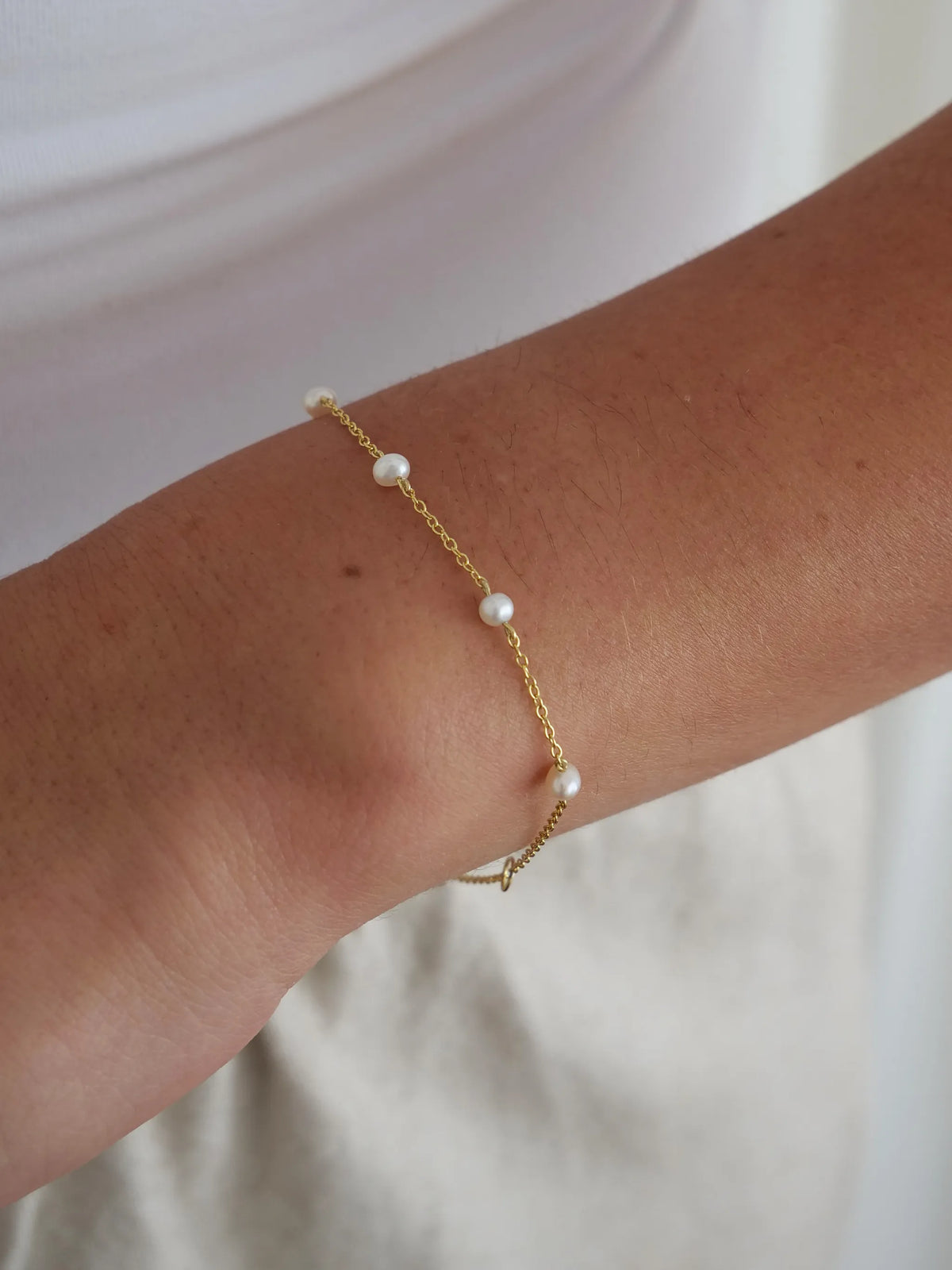 Asteria Pearl Bracelet