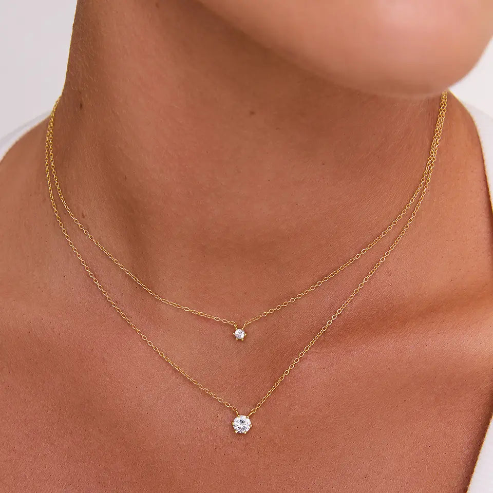 Selia Mini Necklace