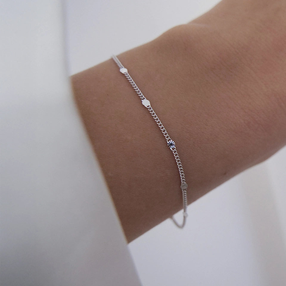 #colour_silver