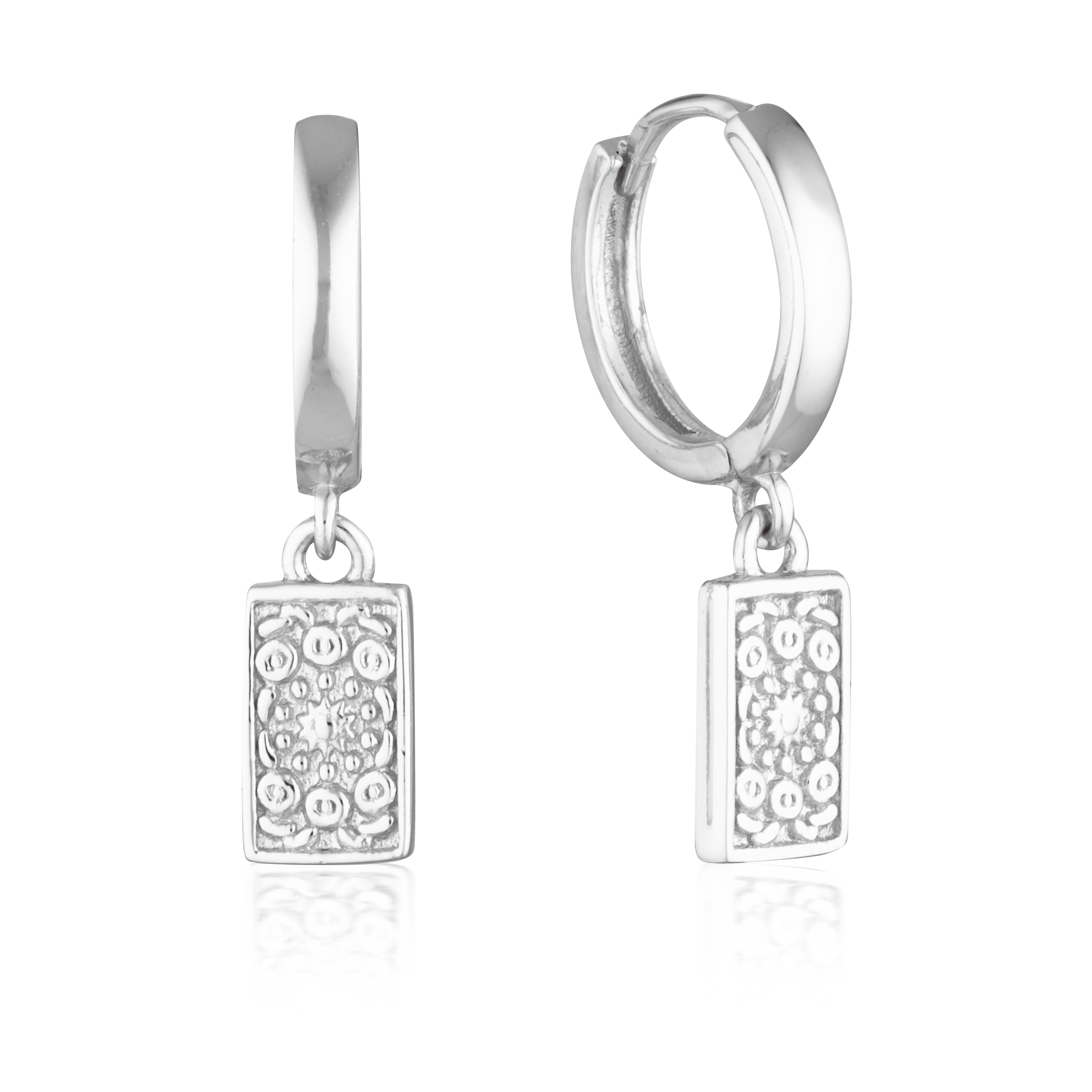 Fira Earrings - Main Image