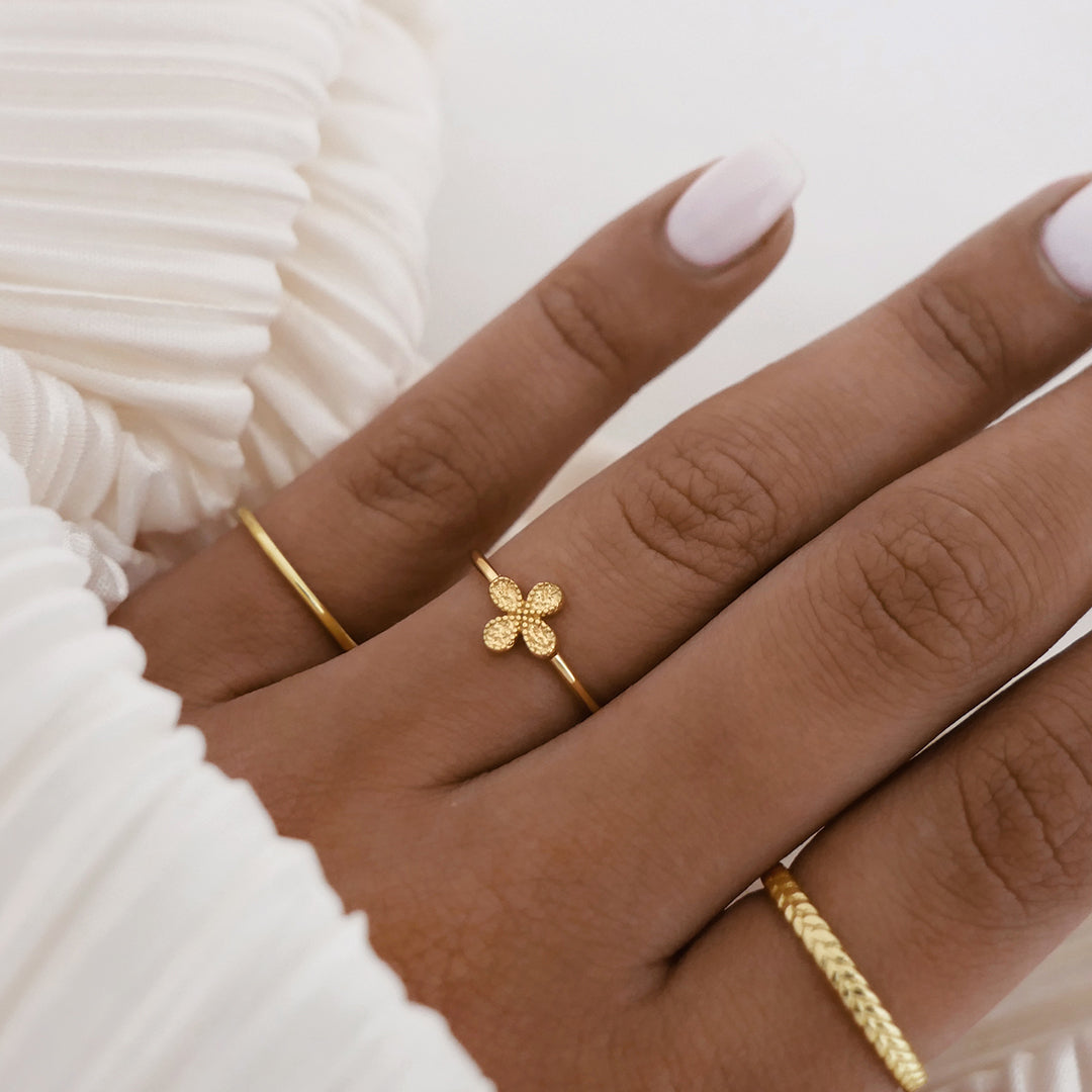 Mandy Ring