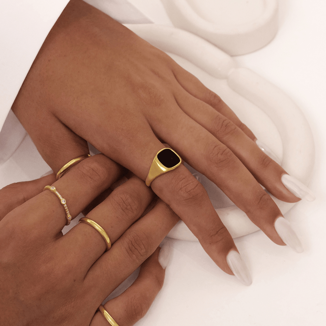#colour_gold