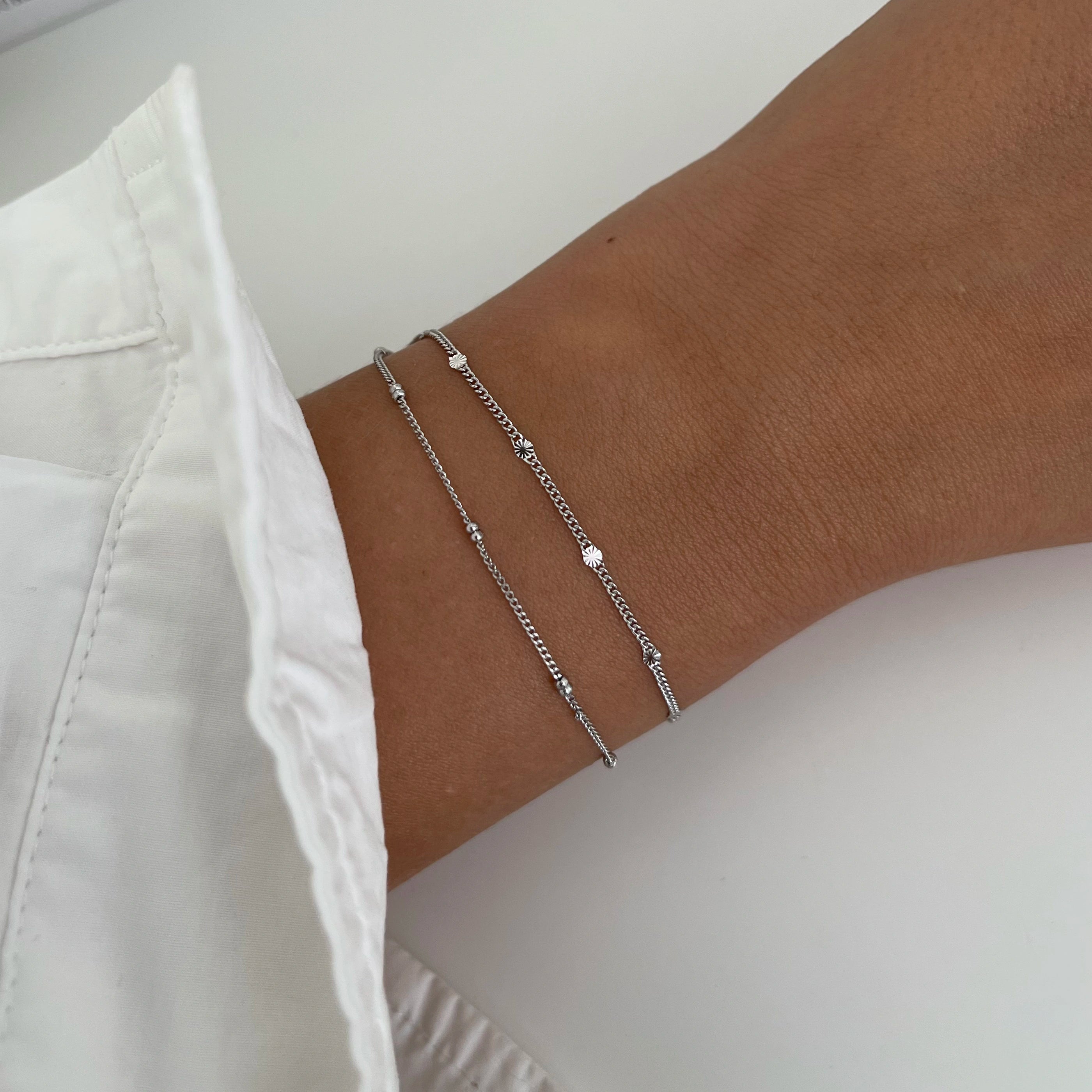 #colour_silver