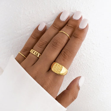 #colour_gold