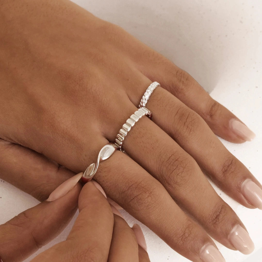 #colour_silver