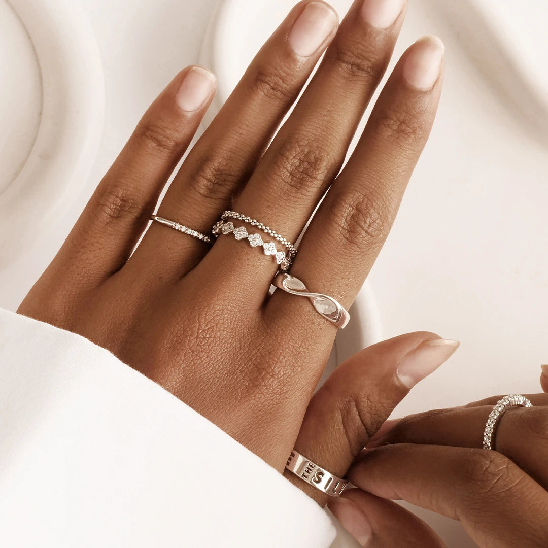 Signature Ring