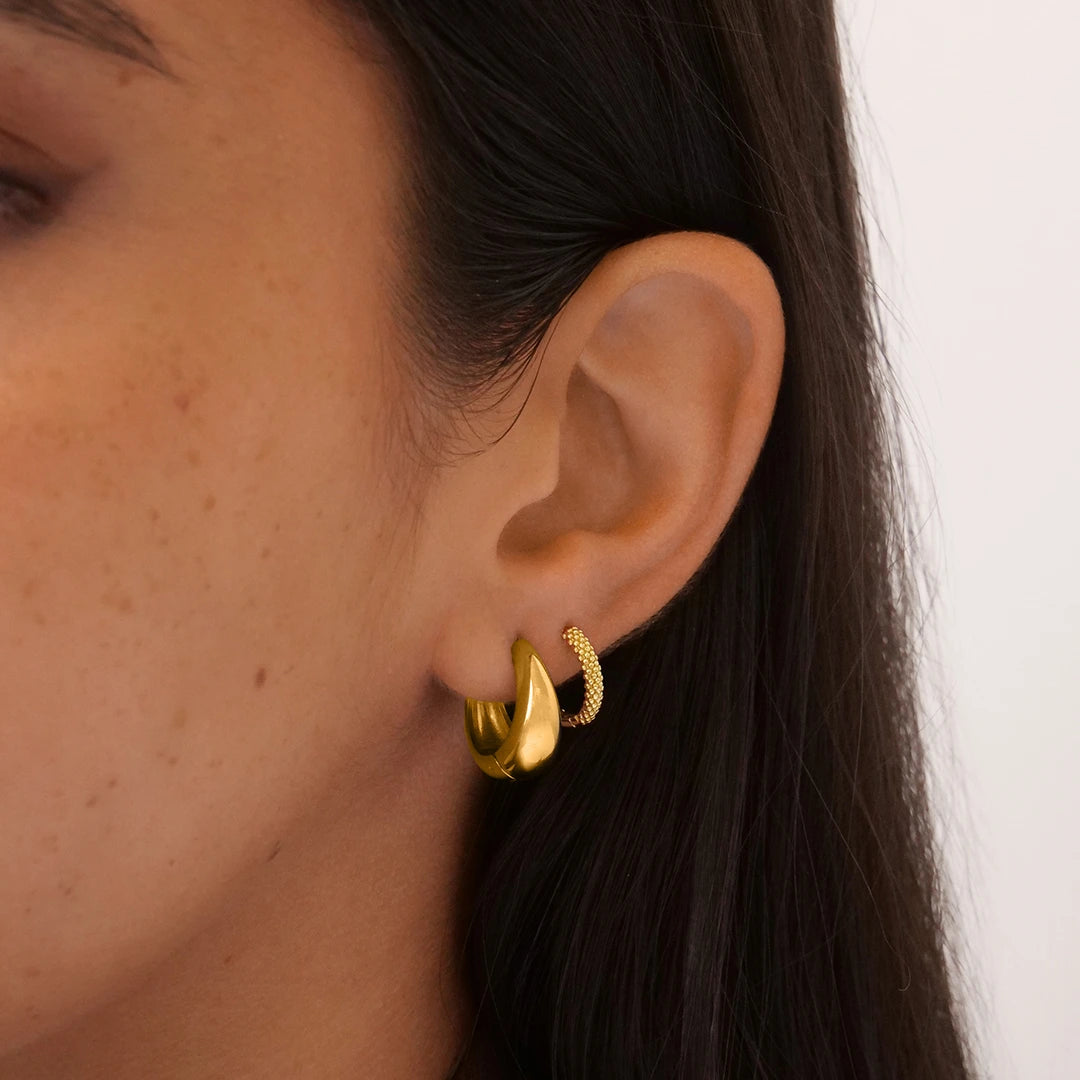 Liv Hoops