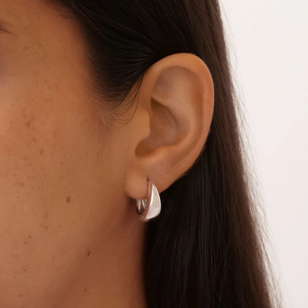 Liv Hoops