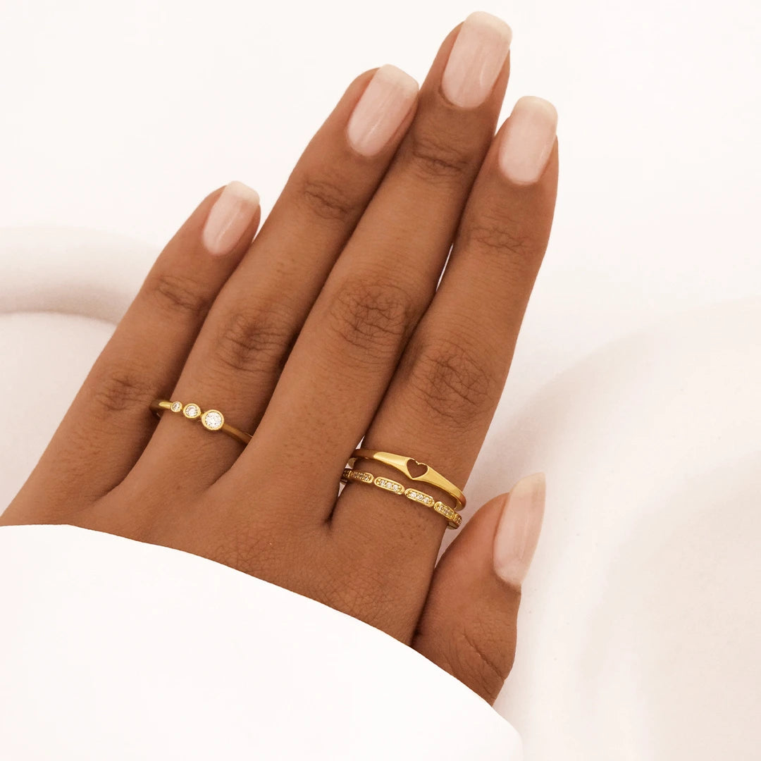 Loretta Ring