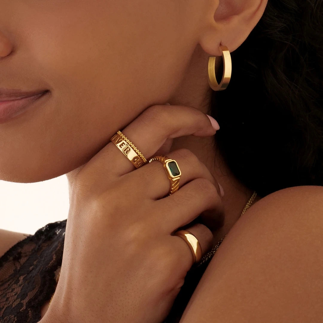 Signature Ring