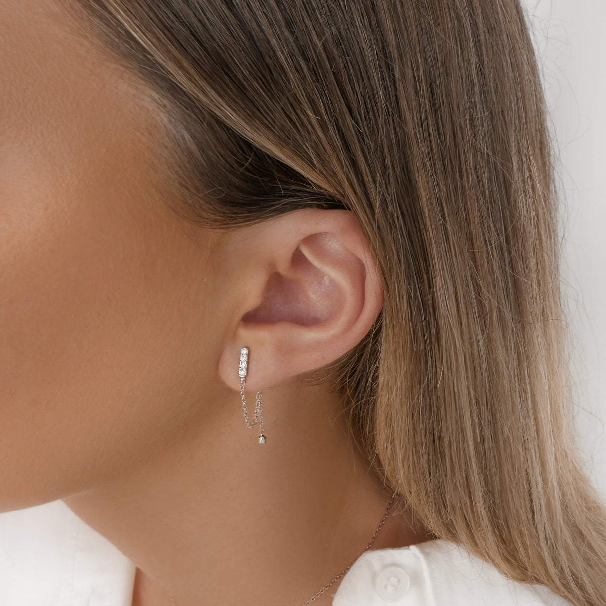 Billie Earring Silver with Zirconia Bar and Drop Chain