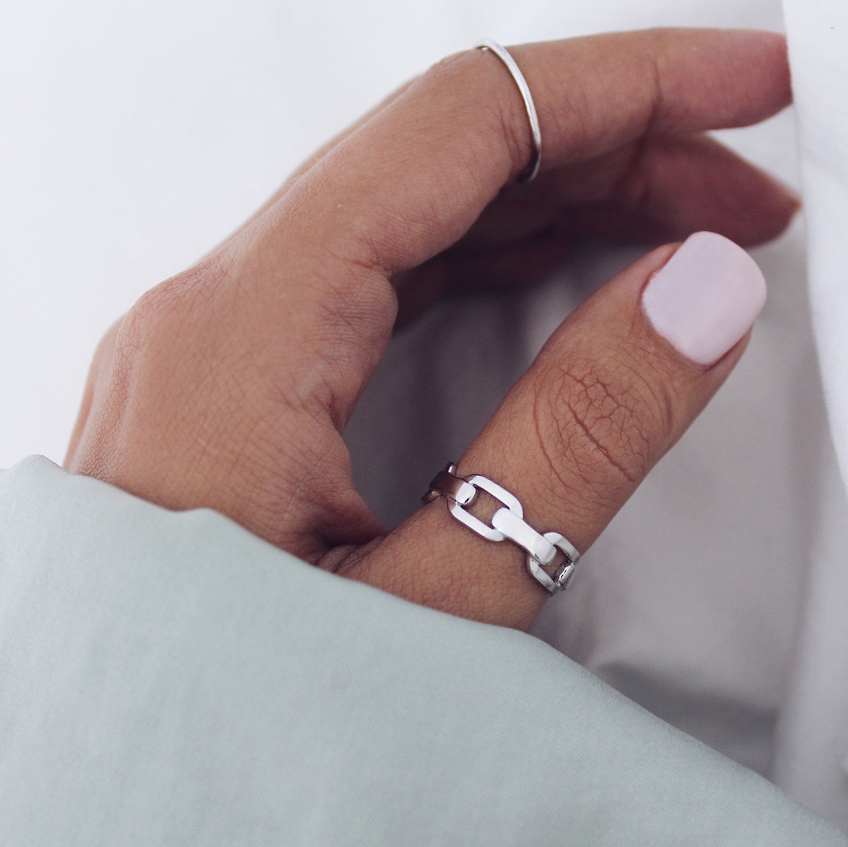 Hunter Ring Silver-thumbmail-2