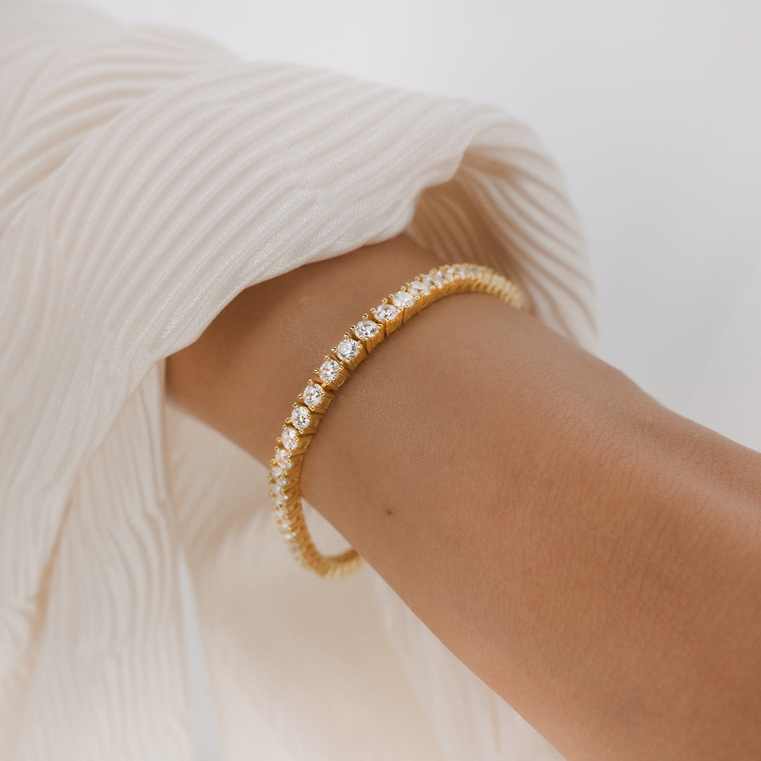 The Tennis Bracelet Gold with Zirconia Stone Settings