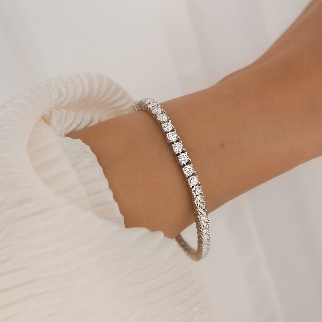 The Tennis Bracelet Silver with Zirconia Stone Settings