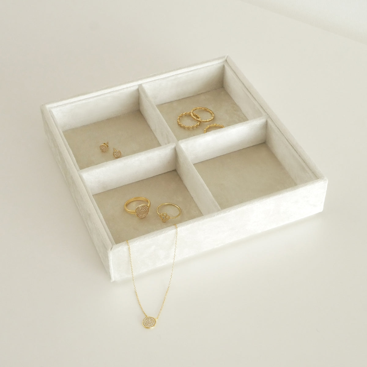 Soho One Tier Jewellery Tray with Lid